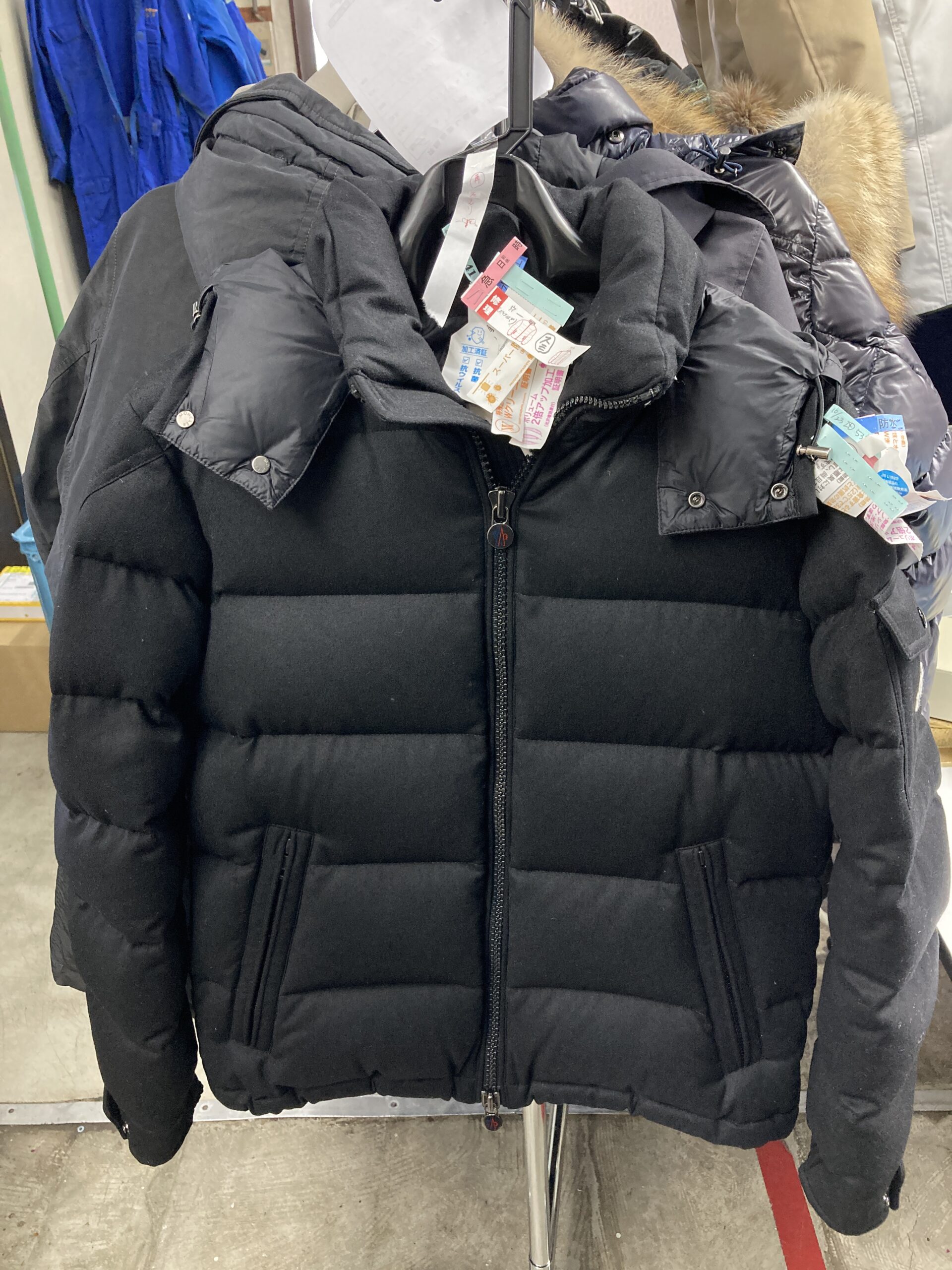 22-23AW モンクレール モンジュネーブル 美品 国内正規 レシート有 20230303_moncrel4-scaled.jpg